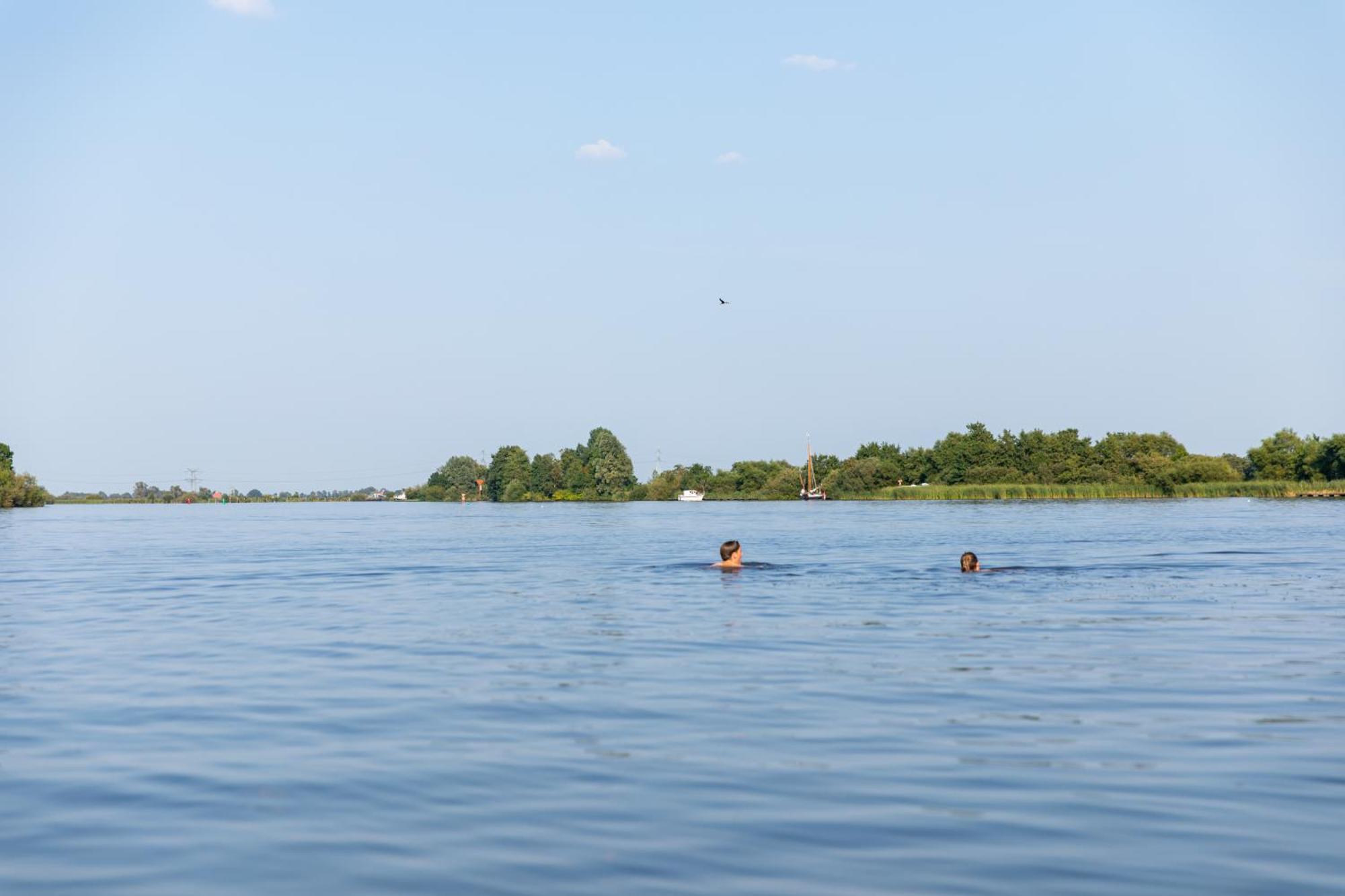 Waterpark Oan 'E Poel Bij Sneekermeer Terherne Zewnętrze zdjęcie